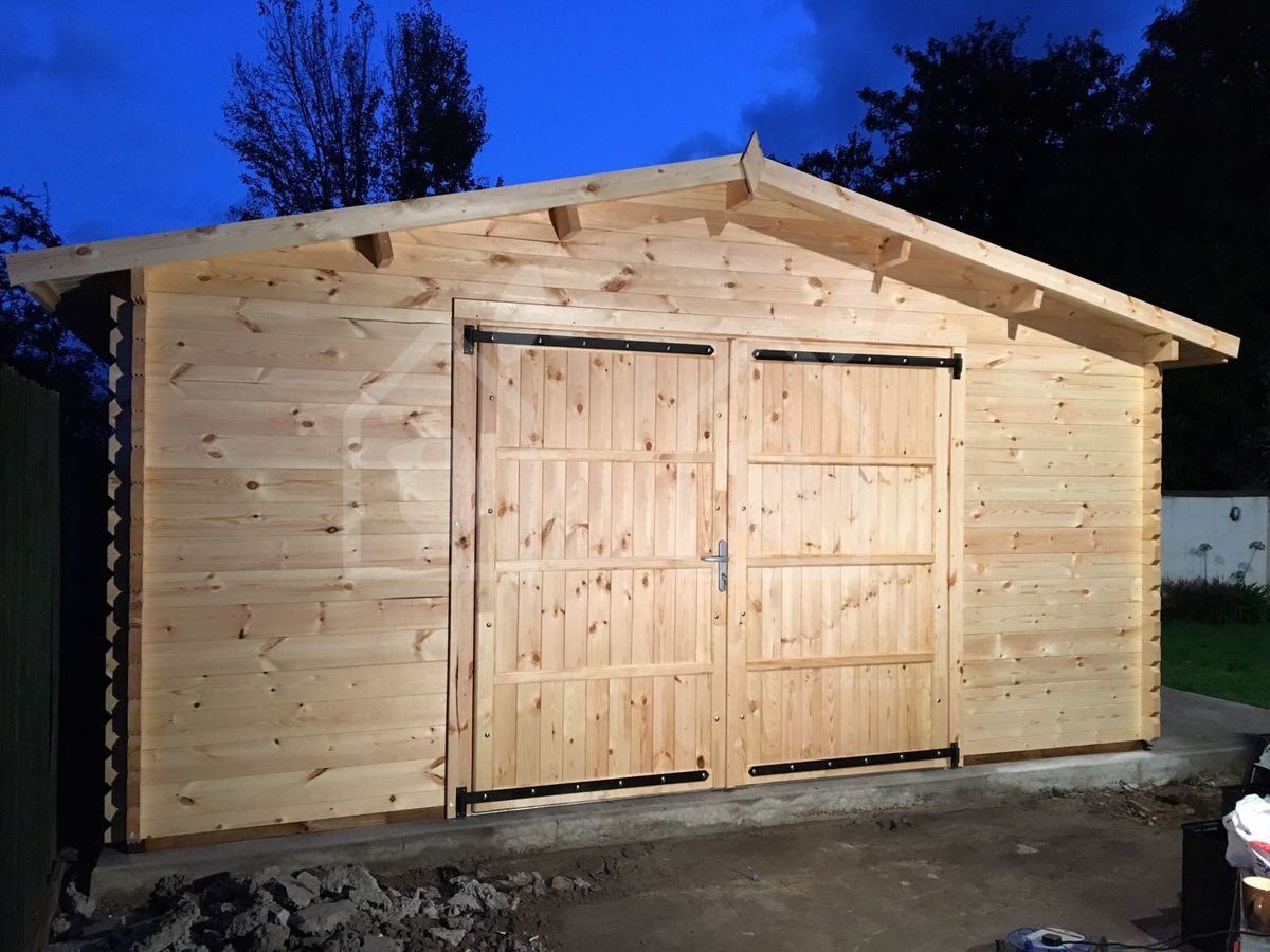 Garagem de madeira préfabricada para 1 carro CLASSIC (44 mm), 5x6 m, 30 m²